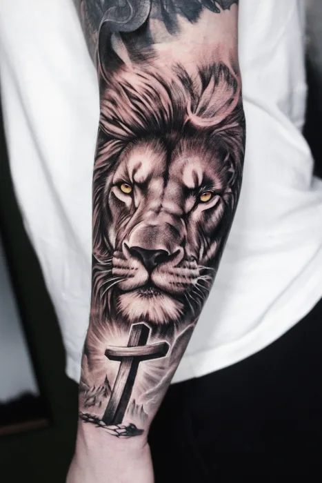 Black & Grey Realism