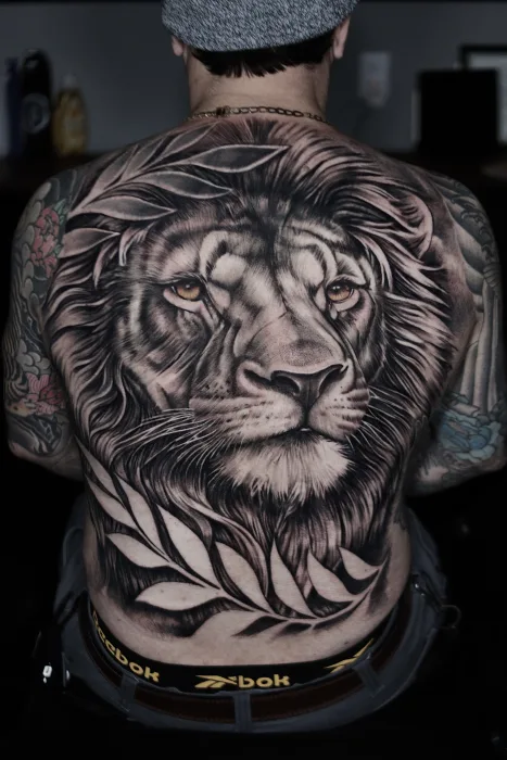 Black & Grey Realism
