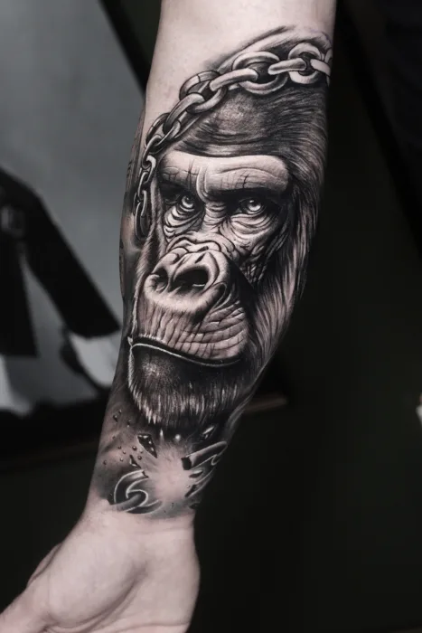 Black & Grey Realism